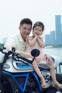 36岁气质男人生活照,36岁成熟男士的魅力瞬间